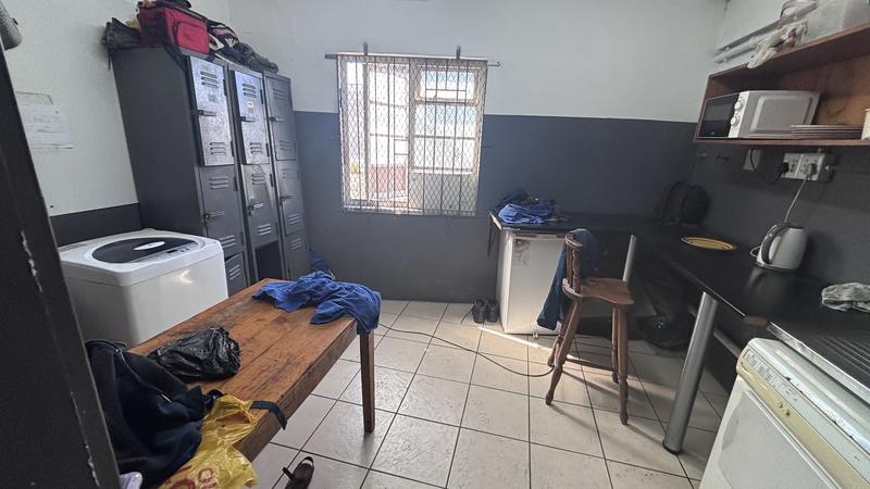 To Let commercial Property for Rent in Paarden Eiland Western Cape